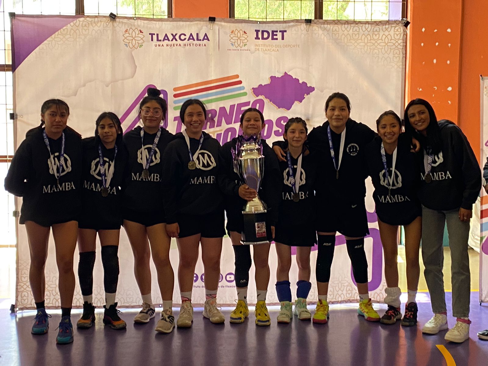 Equipo de basquetbol femenil de Huamantla triunfa en el 'Torneo 4 Señoríos'
